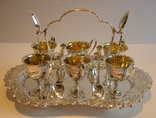 Victorian English Silver Plate Egg Cruet C.1880