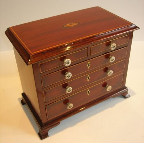 George III English Mahogany Apprentice Piece - Miniature Chest of Drawers C.1820 - Shell Inlay