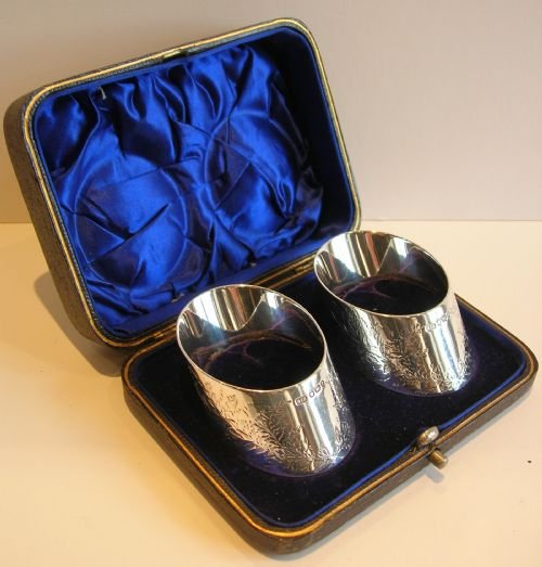 Fabulous Heavy Asymmetrical Fern Engraved Antique Sterling Silver Napkin Rings