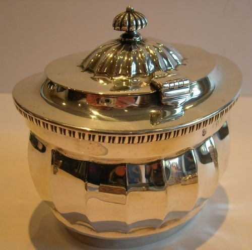 fig 1. Top Notch Large Edwardian Sterling Silver Tea Caddy By C.S. Harris & Sons Ltd.