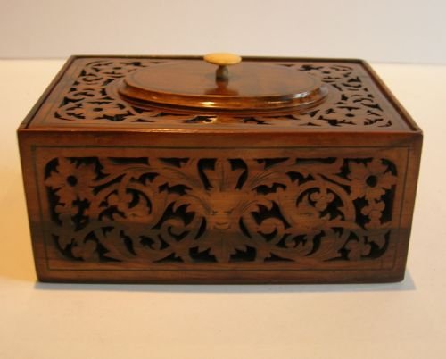 fig 1. Antique Olive Wood Sorrento Pot Pourri Box c.1890