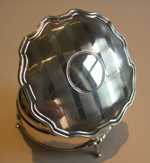 Sterling Silver Ring / Jewelry Box by Elkington & Co. - 1914