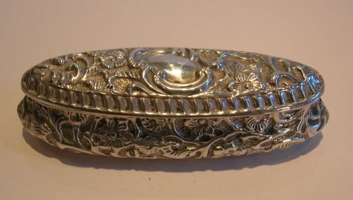 fig 1. 
Antique English Oval Sterling Silver Ring Box For Two Rings - 1901