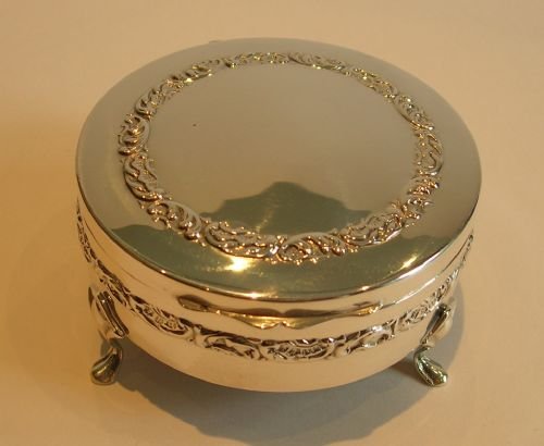 Antique English Sterling Silver Jewelry / Ring Box - 1906