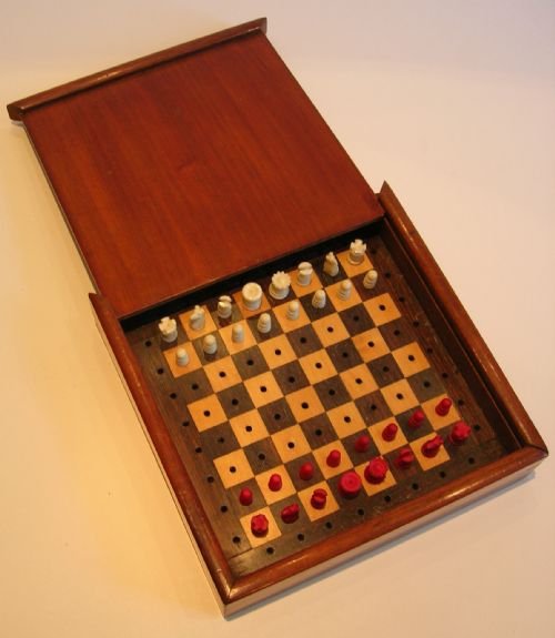 Antique English Mahogany Travel Chess Set - Carved Bone Pieces C.1900 / 1910