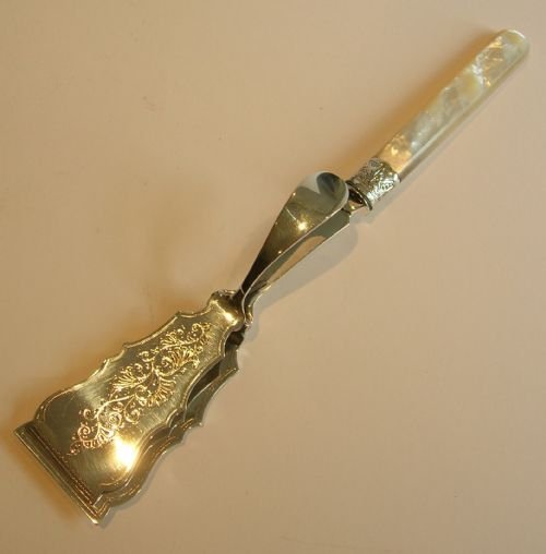 Beautiful Antique English Silver Plate and Mother of Pearl Serving Tongs C.1900