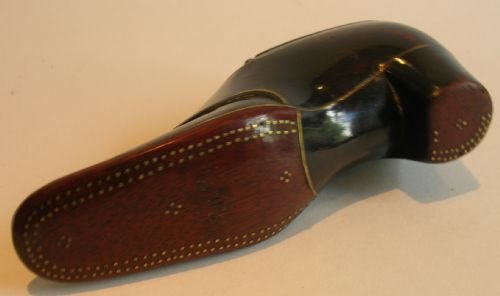 fig 1. English Georgian Mahogany Shoe Shaped Snuff Box c.1820 - Pique Inlay