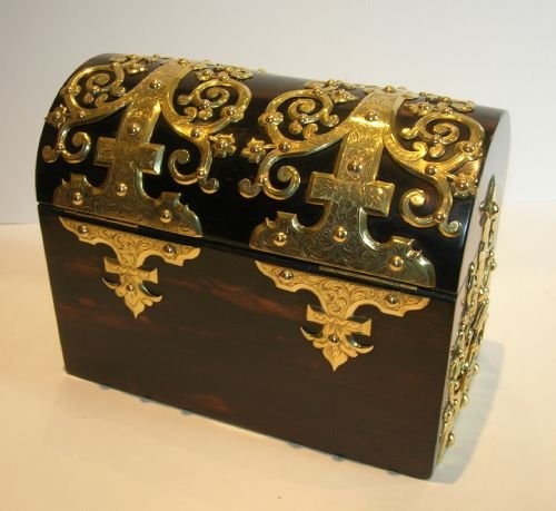 fig 2. Top Notch Over-sized Coromandel Stationery Box - Dublin Maker c.1850