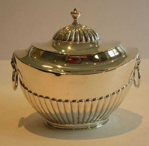 Stunning English Sterling Silver Tea Caddy by Goldsmith's and Silversmith's Company