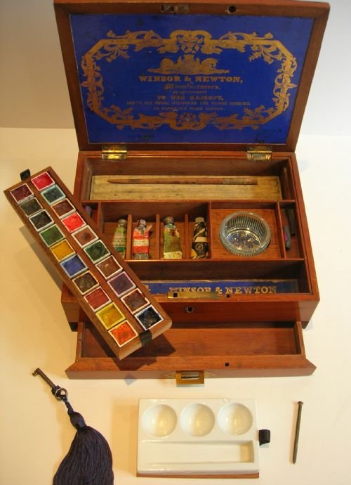 fig 3. Victorian Artist's Watercolour Paint Box by Winsor & Newton c.1890