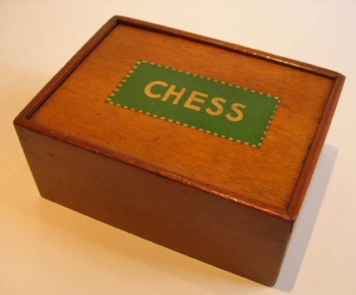 fig 2. Antique English Boxwood Staunton Style Chess Set c.1910