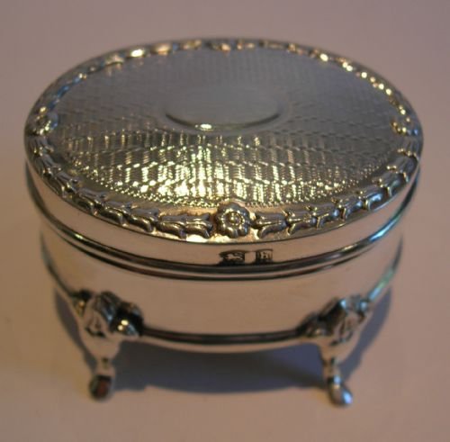 Small Antique English Silver Jewelry / Ring Box - Edwardian