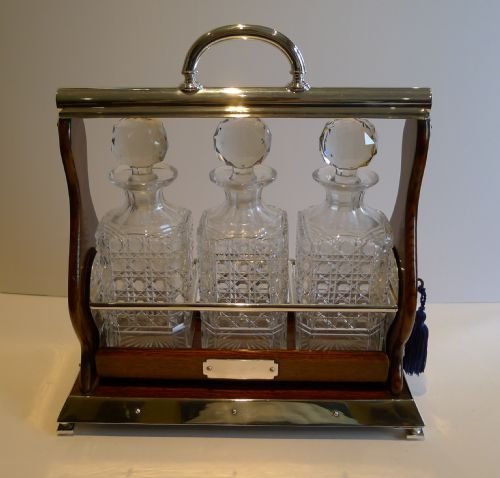 Top Notch Antique English Three Bottle Tantalus in Oak & Silver Plate C.1880