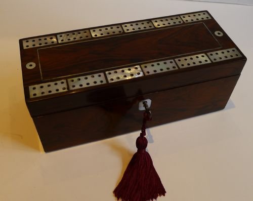 William IV Rosewood Cribbage / Games Box C.1835 - Mother of Pearl Inlaid