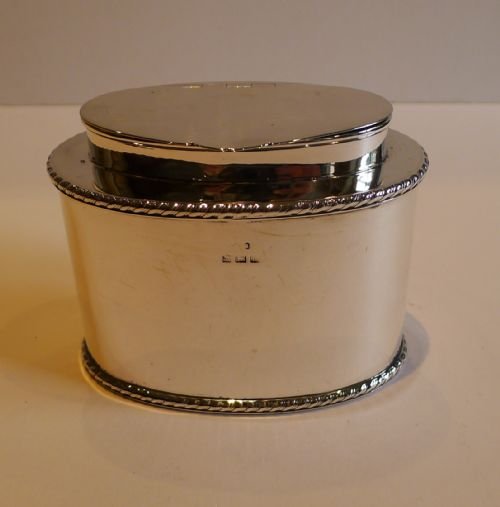 Elegant Antique English Sterling Silver Tea Caddy - Birmingham 1905