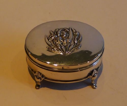 Antique English Sterling Silver Jewelry / Ring Box - 1905 - Iris