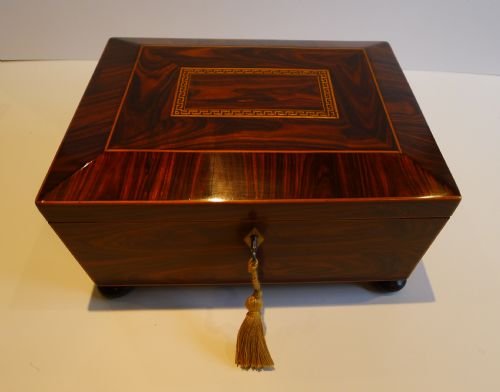 Elegant English Inlaid George III Kingwood Jewellery / Table Box C.1820