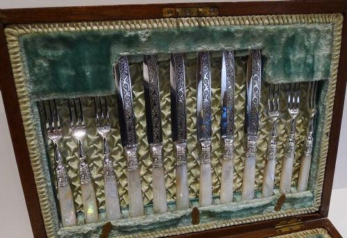 fig 1. Magnificent Set 12 Fruit Knives & Forks / Mother of Pearl Handles - Registration For 1893
