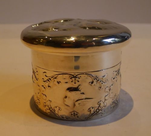 Antique Silver Box by William Comyns - Reynold's Angels - 1903