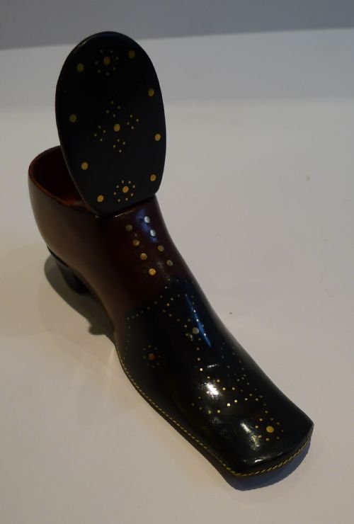 Large (5 1/2") Antique English Mahogany Pique Inlaid Shoe or Boot Snuff Box C.1830