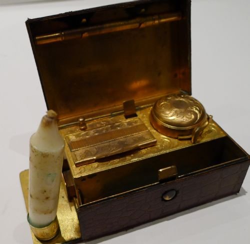 fig 2. Complete Antique Travel Writer's Compendium / Inkwell c.1880