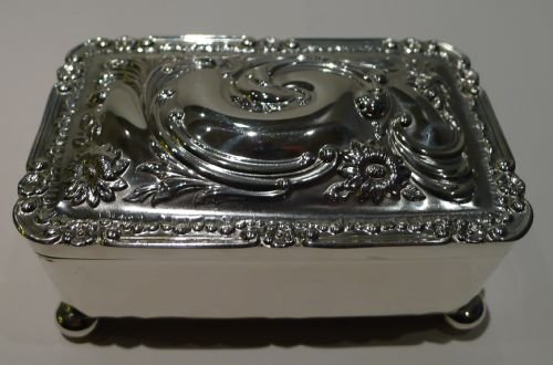 Large Antique English Sterling Silver Jewellery / Ring Box - 1909