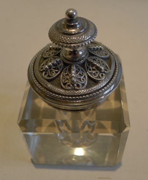 fig 2. Stunning Antique Silver Plated Inkstand / Inkwells / Desk Set c.1890
