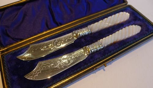 Boxed Pair Antique English Silver Plate and Mother of Pearl Butter Knives C.1890
