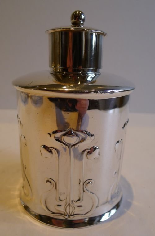 Antique English Art Nouveau Tea Caddy by Roberts & Belk of Sheffield C.1890