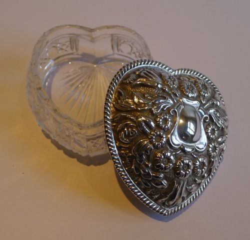 Pretty Antique Cut Glass & Sterling Silver Heart Box - Chester 1901