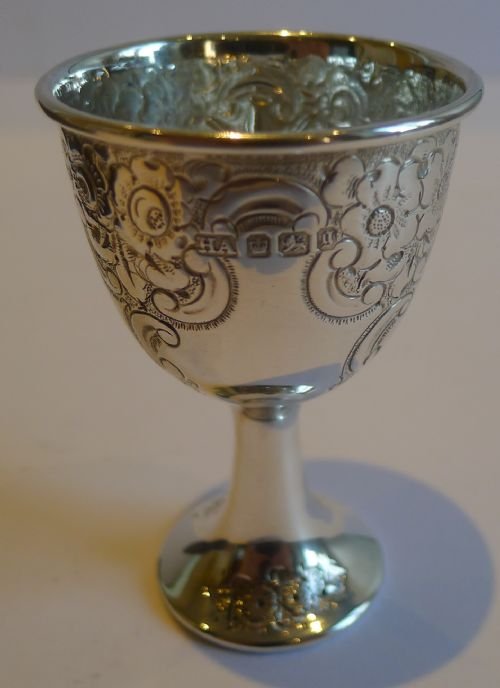 fig 1. Antique English Sterling Silver Egg & Spoon Presentation Set - 1899