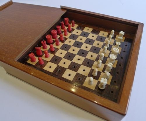 
Antique English Mahogany Travel Chess Set - Carved Bone Pieces C.1900 / 1910
