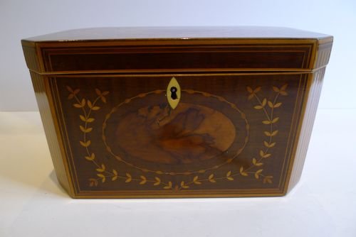 fig 1. Magnificent Sheraton Eight-Sided Harewood & Laburnum Tea Caddy c.1780