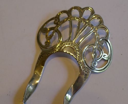 Delightful Small Sterling Silver Hair Comb - Birmingham 1903