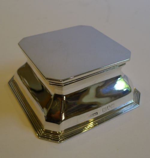 Handsome English Victorian Sterling Silver Inkwell by John Grinsell & Sons