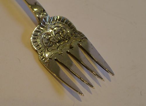 fig 1. Pair Small Unusual Antique English Silver Plate & Mother of Pearl Serving Forks - Thistle Terminals