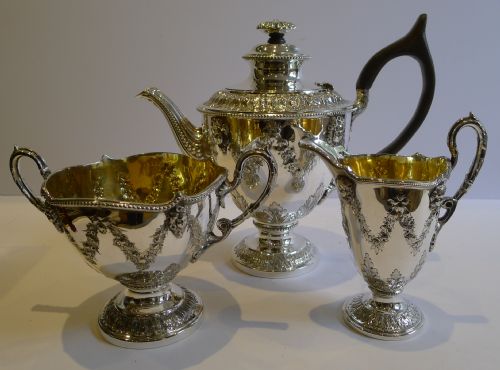 Splendid Antique English Silver Plated Tea Set - Figural Cherubs / Putti Figures C.1890