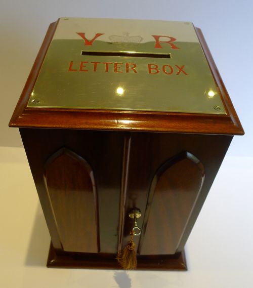 Magnificent Large Mahogany & Brass Letters Box - V R - Victoria Regina C.1880