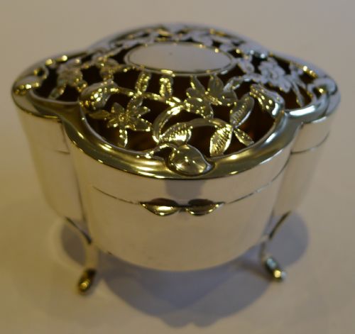 Antique English Sterling Silver Pot Pourri Box - Chester 1907