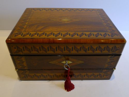 Antique English Inlaid Walnut Double Action Writing Slope / Lap Desk C.1850