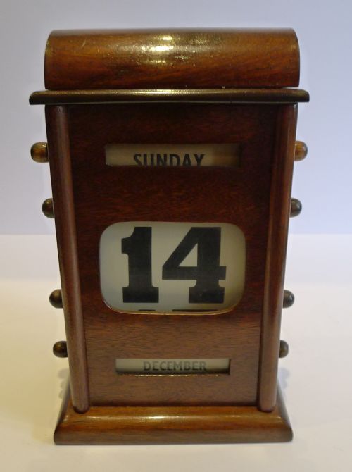 Large Antique English Dome Topped Mahogany Perpetual Desk Calendar C.1900