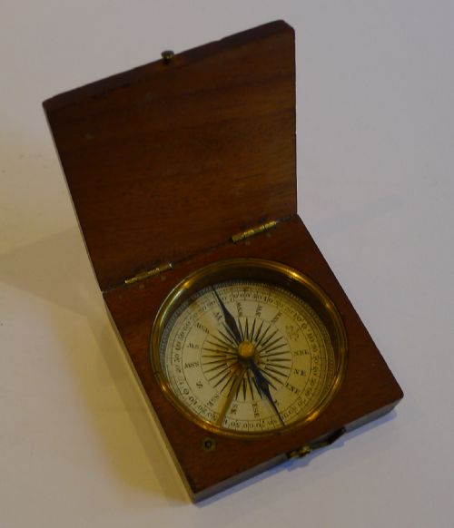 Small English Georgian Desk Compass C.1840 in Mahogany Case