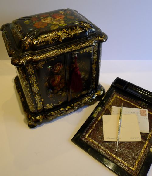 Stunning Antique English Papier Mache Lady's Compendium / Table Cabinet C.1860