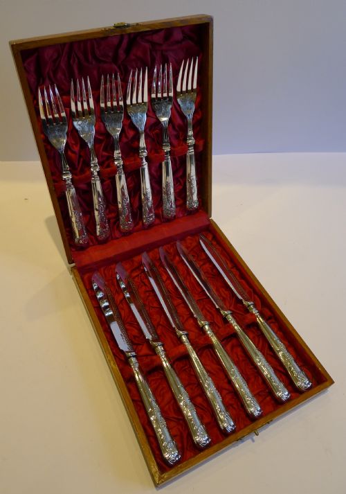 Antique English Kings Pattern Fish Knives and Forks in Silverplate C.1890