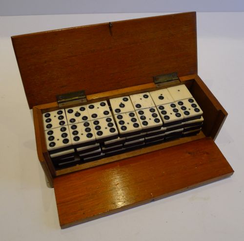 Antique English Boxed Set Bone & Ebony Wood Dominoes C.1890