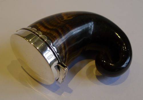 Antique English or Scottish Horn & Sterling Silver Snuff Mull C.1850