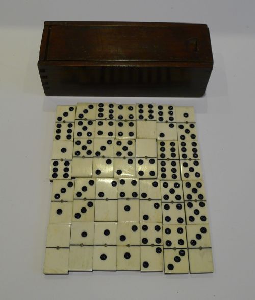 Antique English Boxed Set Bone & Ebony Wood Dominoes C.1890