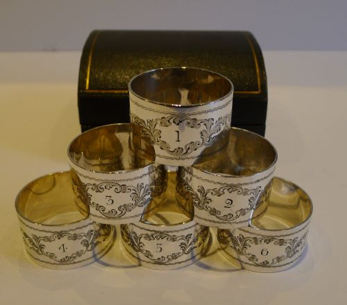 Set Six Antique English Silver Plated Napkin Rings in Original Box C.1900