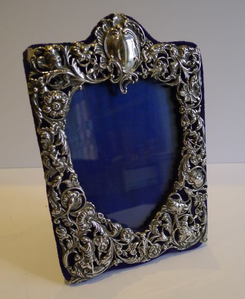 Antique Sterling Silver Heart Photograph Frame - Art Nouveau & Cherubs by William Comyns - 1897