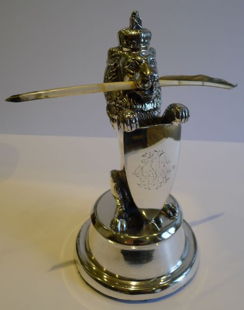 Grand Antique English Regal Lion Inkwell C.1880